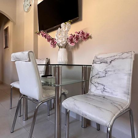 Aiginetan Apartments Aegina Eksteriør bilde