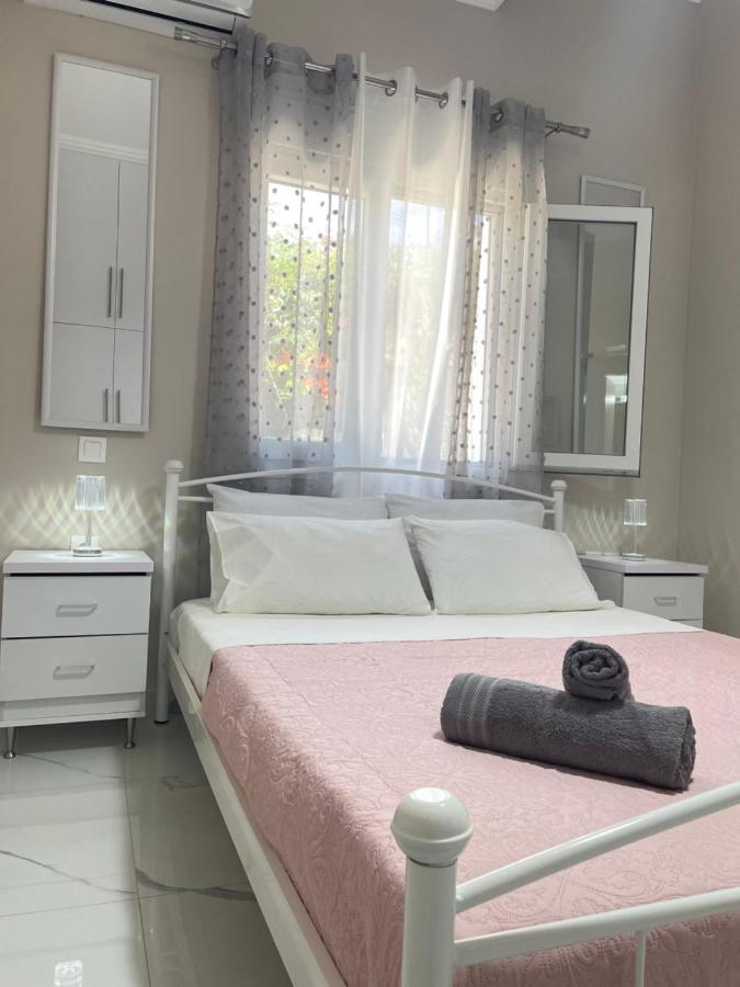 Aiginetan Apartments Aegina Eksteriør bilde