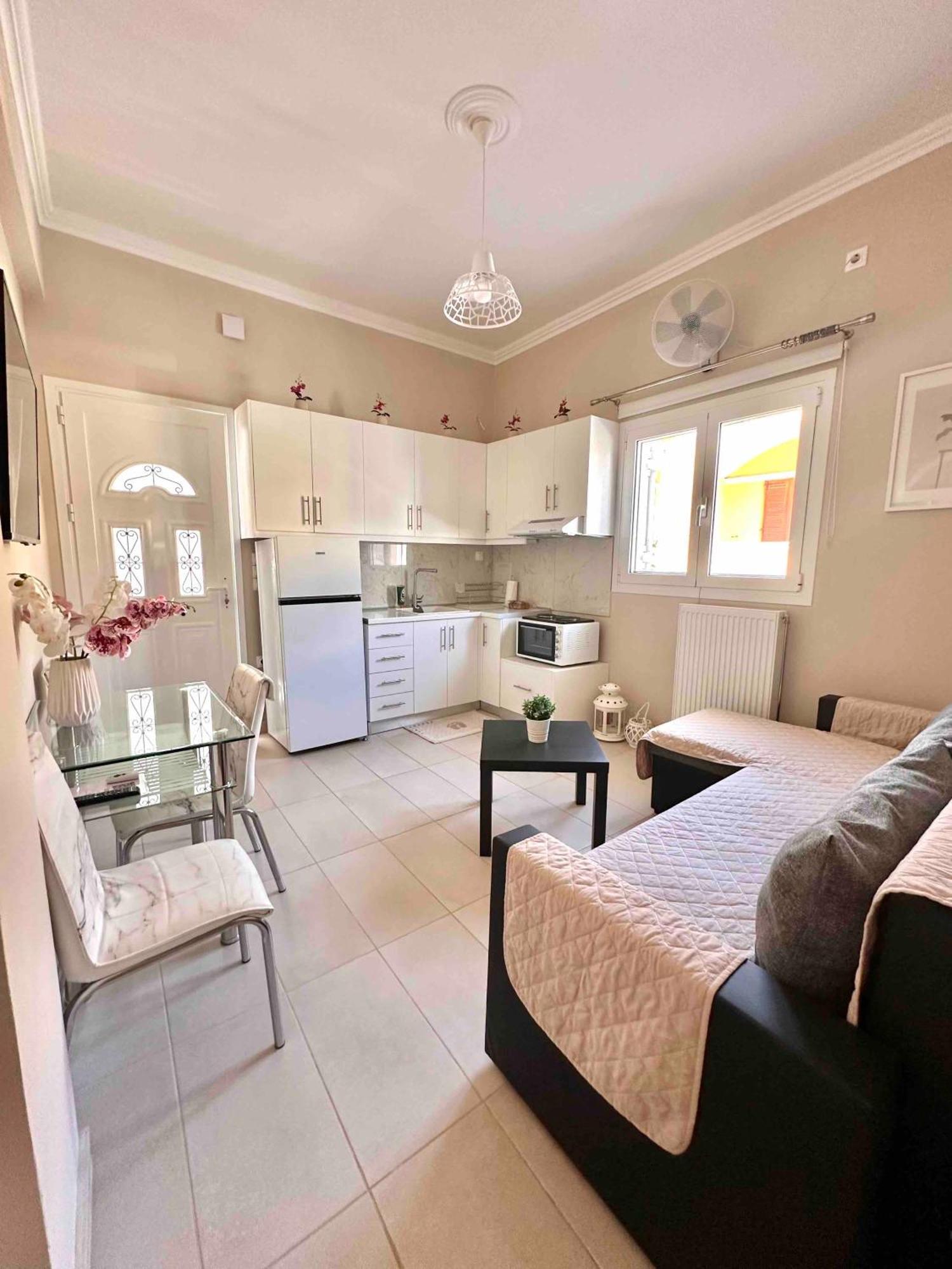 Aiginetan Apartments Aegina Eksteriør bilde