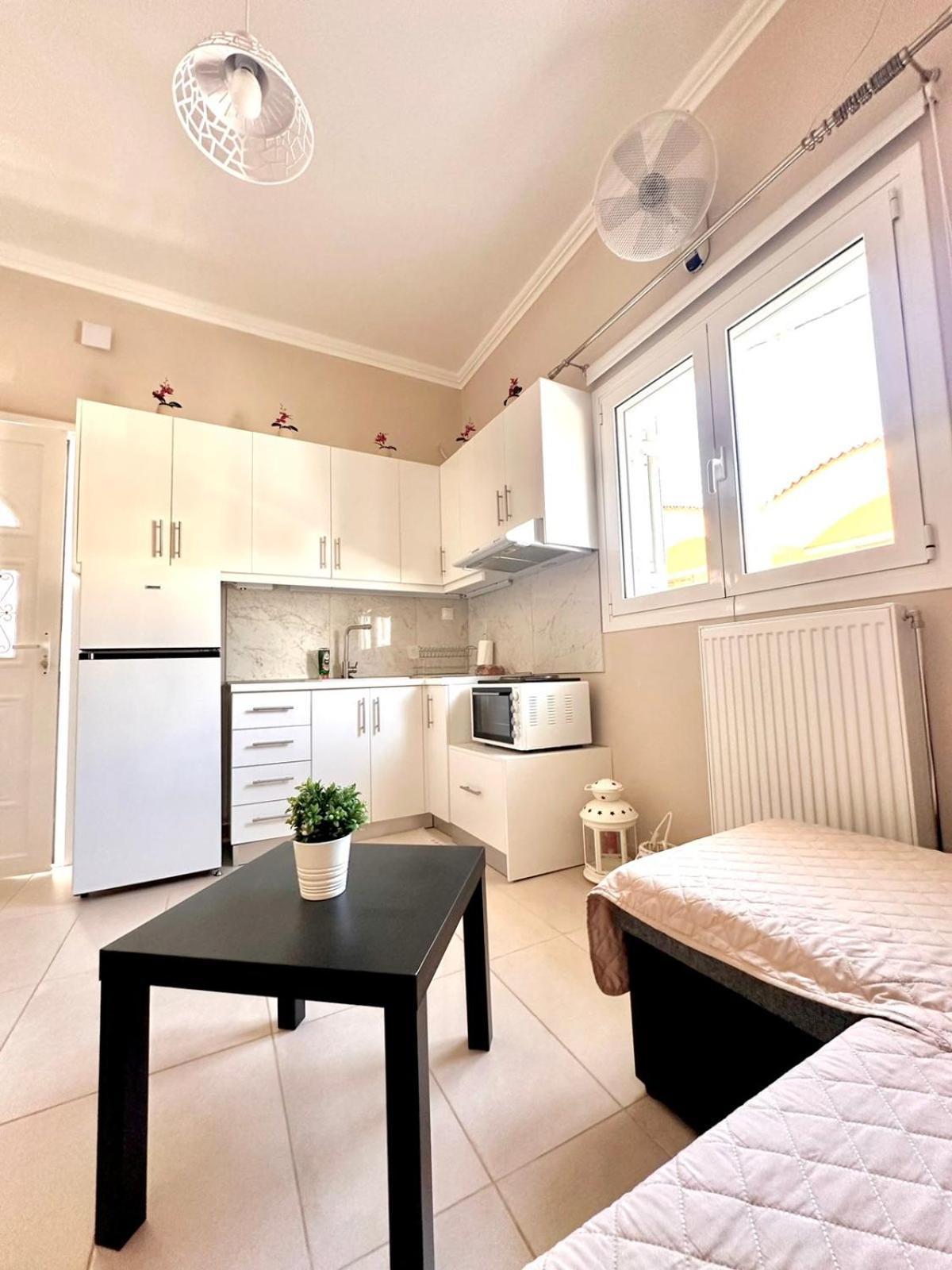 Aiginetan Apartments Aegina Eksteriør bilde